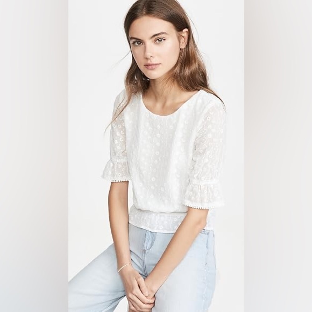 BB Dakota Chiffon Cloud Nine Blouse